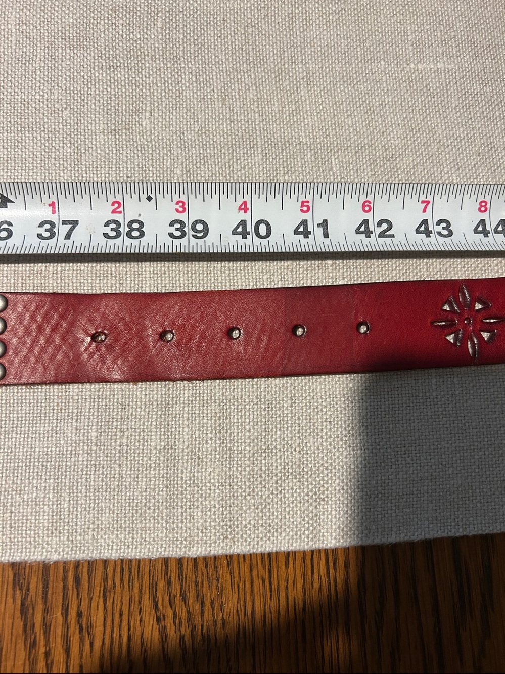 Women’s red leather belt XL - Picture 5 of 6